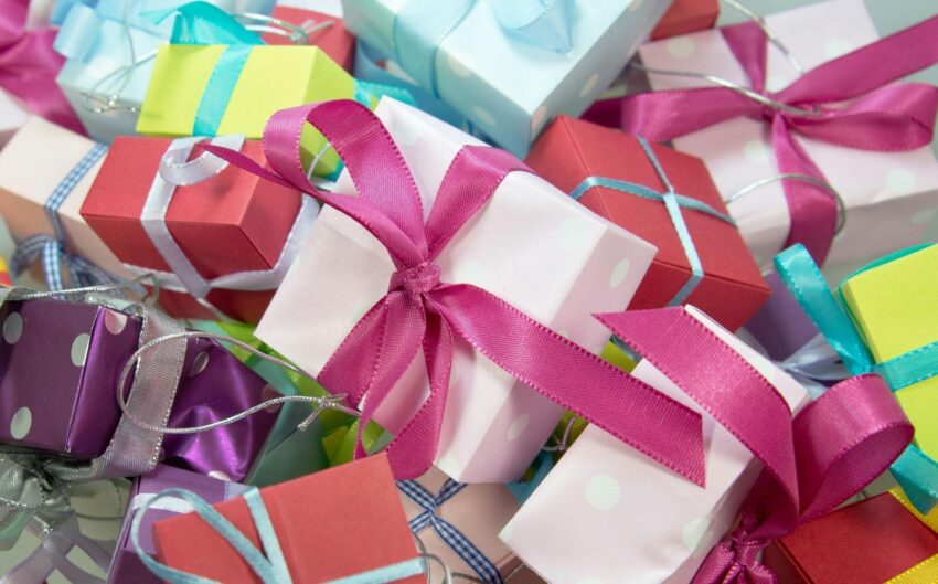 https://www.pexels.com/photo/close-up-photo-of-assorted-colored-gift-boxes-269887